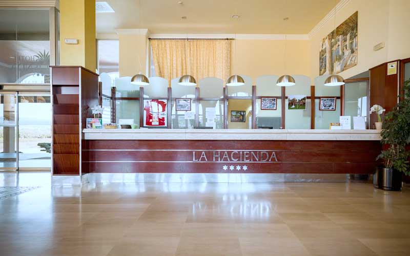 OHTELS LA HACIENDA 4*